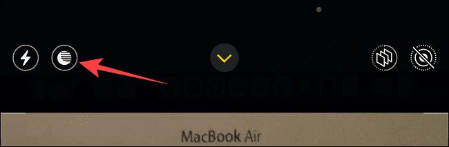 Tap night mode button in camera app on iphone - Πώς να απενεργοποιήσετε το αυτόματο Night Mode