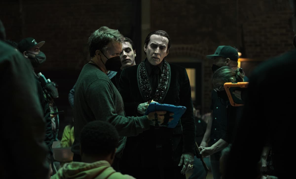 bvMKx2i - Renfield: Δείτε ξανά τον Nicolas Cage ως Κόμη Δράκουλα!