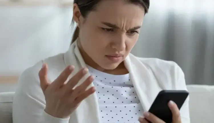 Wi-Fi: Μοιράζεστε με φίλους τον κωδικό σας; Δείτε γιατί είναι επικίνδυνο