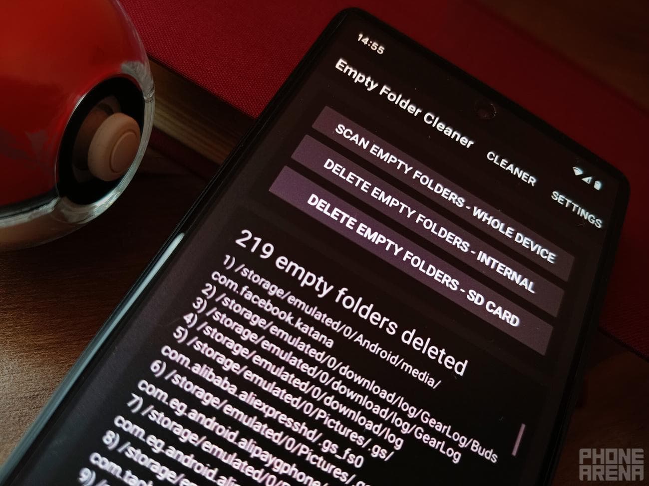 Σίγουρα δεν φαίνεται φυσιολογικό να έχετε τόσους πολλούς άδειους φακέλους στο τηλέφωνό σας.  |  Πίστωση εικόνας - PhoneArena - Γιατί το τηλέφωνό σας Android είναι τόσο αργό;  Δεν πειράζει, εδώ είναι πώς να το διορθώσετε!