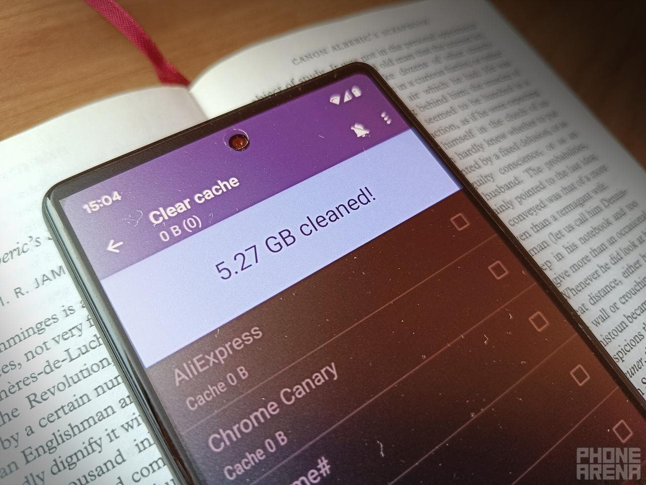 Δεν μου φαίνεται λίγο gigabyte |  Πίστωση εικόνας - PhoneArena - Γιατί το τηλέφωνό σας Android είναι τόσο αργό;  Δεν πειράζει, εδώ είναι πώς να το διορθώσετε!