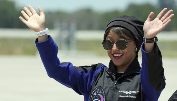 Η πρώτη γυναίκα αστροναύτης από τη Σαουδική Αραβία στο Διεθνή Διαστημικό Σταθμό