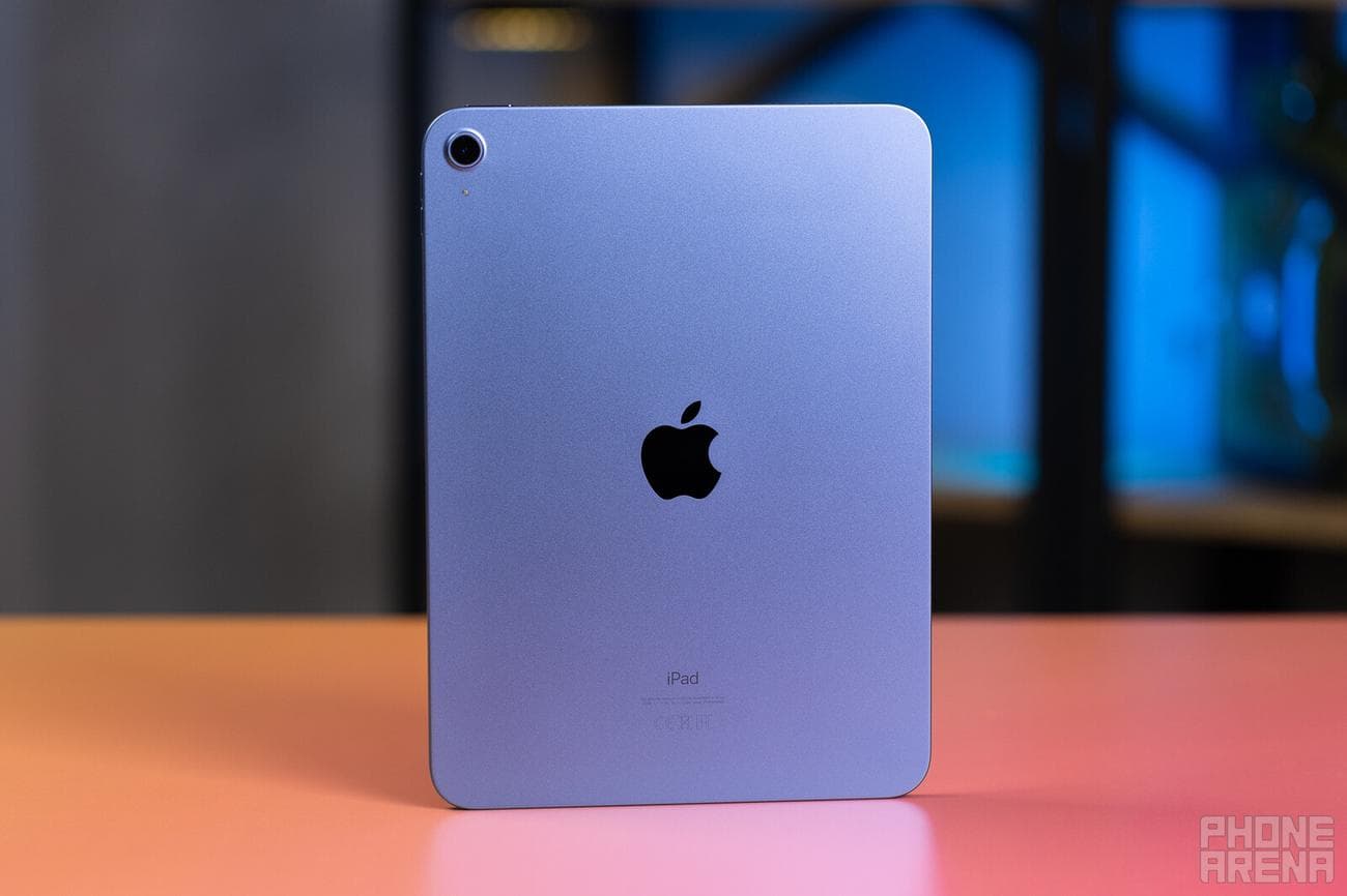 Google Pixel Tablet vs Apple iPad 10th gen: preview and initial impressions