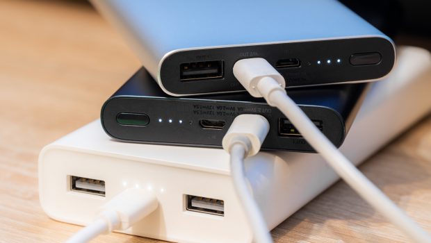 Powerbank: Τι πρέπει να προσέξεις για να έχεις πάντα μπαταρία