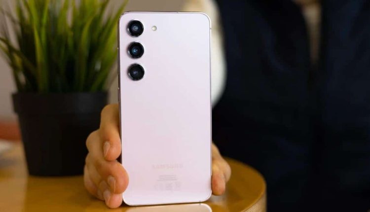 samsung galaxy s23 fe, Samsung Galaxy S23 FE: Φήμες ότι έρχεται με κάμερα 50 MP