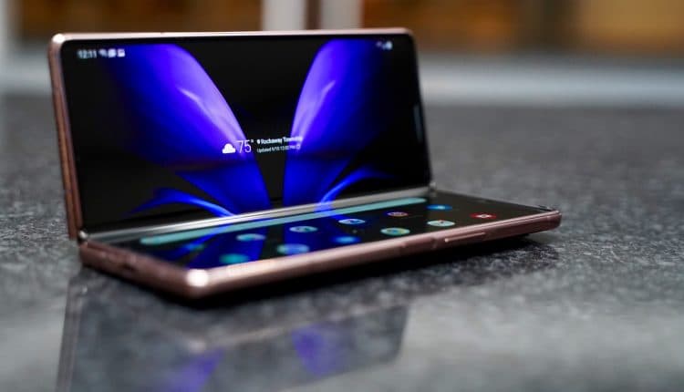 Samsung Galaxy Z Fold 2 laptop mode