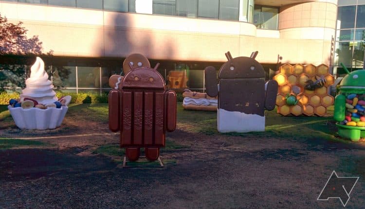 android-statues-hero