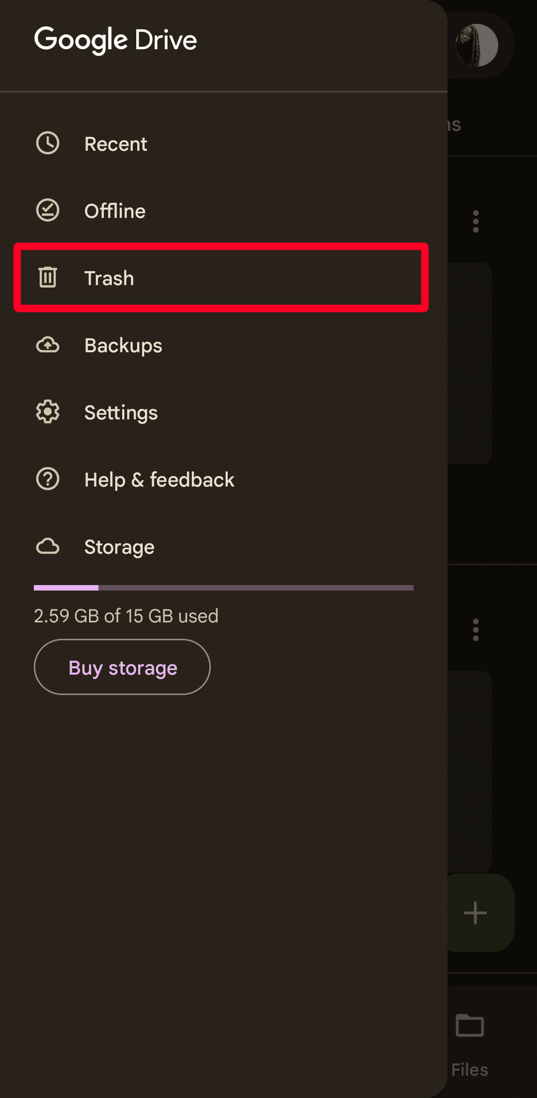 Επιλέγοντας την επιλογή Κάδος απορριμμάτων από το μενού της εφαρμογής Google Drive για κινητά