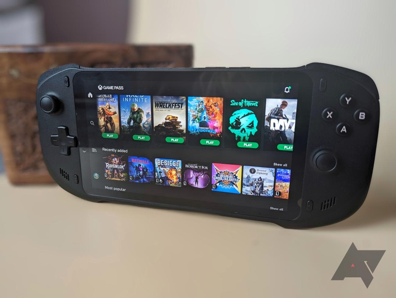 κονσόλα abxylute που δείχνει πάσο παιχνιδιών xbox