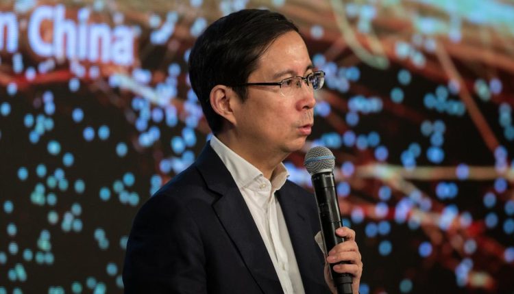 Η Alibaba θα δημοσιοποιήσει τη μονάδα cloud, AI και business messenger