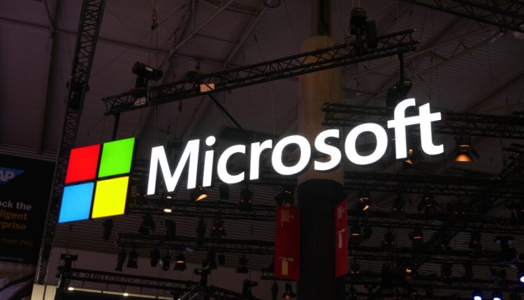 Η Bing μόλις κέρδισε την Google στον αγώνα για να έχει το chatbot AI ως γραφικό στοιχείο αρχικής οθόνης του smartphone σας
