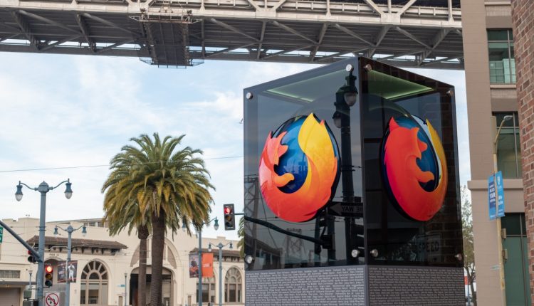 Η Mozilla αγοράζει τη Fakespot, μια startup που εντοπίζει ψεύτικες κριτικές, για να φέρει εργαλεία αγορών στον Firefox