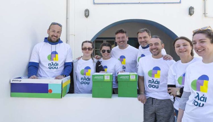 Η Πλαίσιο και η +πλεύση εξοπλίζουν σχολεία ακριτικών νησιών