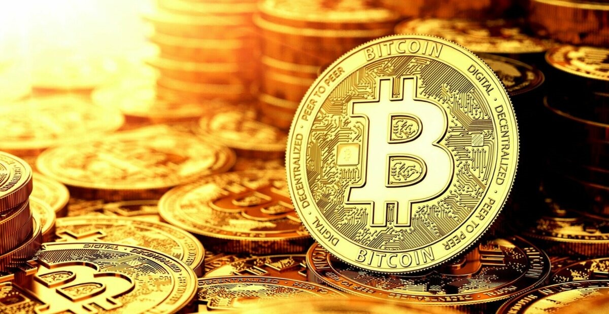 Κοντά στο υψηλότερο επίπεδο για τον Μάιο το Bitcoin