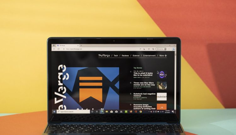 Κριτική για την πύλη 14: είναι μπλε!
