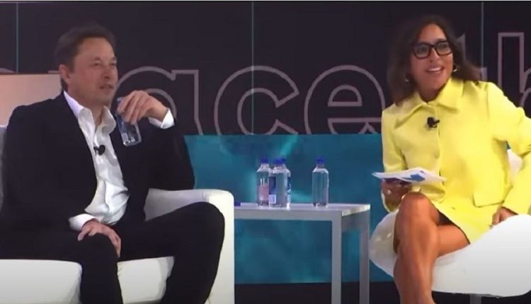 Ο Iλον Μασκ διόρισε την έμπειρη στο χώρο της διαφήμισης Λίντα Γιακαρίνο CEO του Twitter