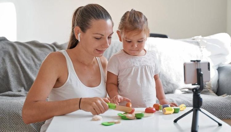 Οι «Kidfluencers» θα μπορούσαν να λάβουν προστασία αποζημίωσης βάσει του νέου νομοσχεδίου
