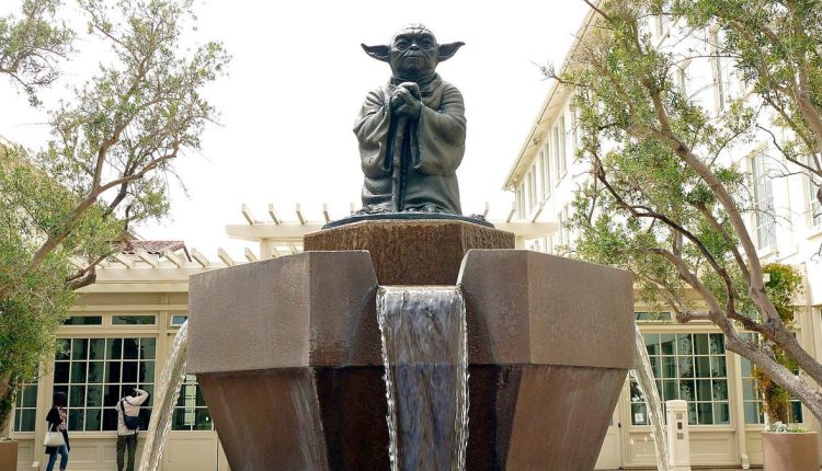 Οι υπάλληλοι της Lucasfilm πήραν ένα σπάνιο σετ Lego Star Wars για τις 4 Μαΐου
