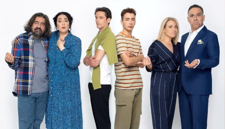 “Ποιος Παπαδόπουλος;”: νέα επεισόδια που σκορπίζουν γέλιο, Δευτέρα 8 και Τρίτη 9 Μαΐου - Digitaltvinfo.gr