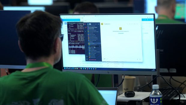 Πολωνία: «Ρώσοι χάκερ» πίσω από μεγάλη κυβερνοεπίθεση σε ΜΜΕ