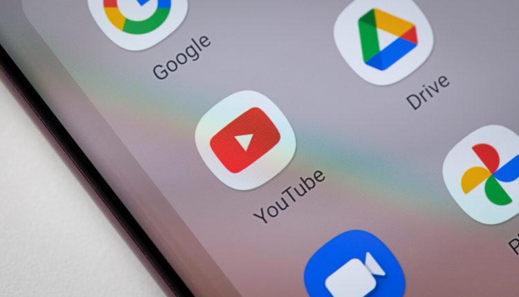 Το YouTube κάνει την καρτέλα Κοινότητα διαθέσιμη σε περισσότερους δημιουργούς
