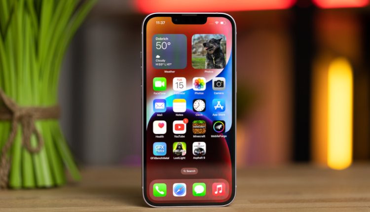 Το iPhone 14 ψηφίζεται από τους καταναλωτές ως το πιο απογοητευτικό μοντέλο από το iPhone 5
