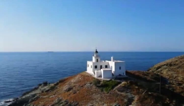 Φάρος Αγίου Νικολάου και Λέων της Ιουλίδας: Τα εμβληματικά αξιοθέατα της Κέας