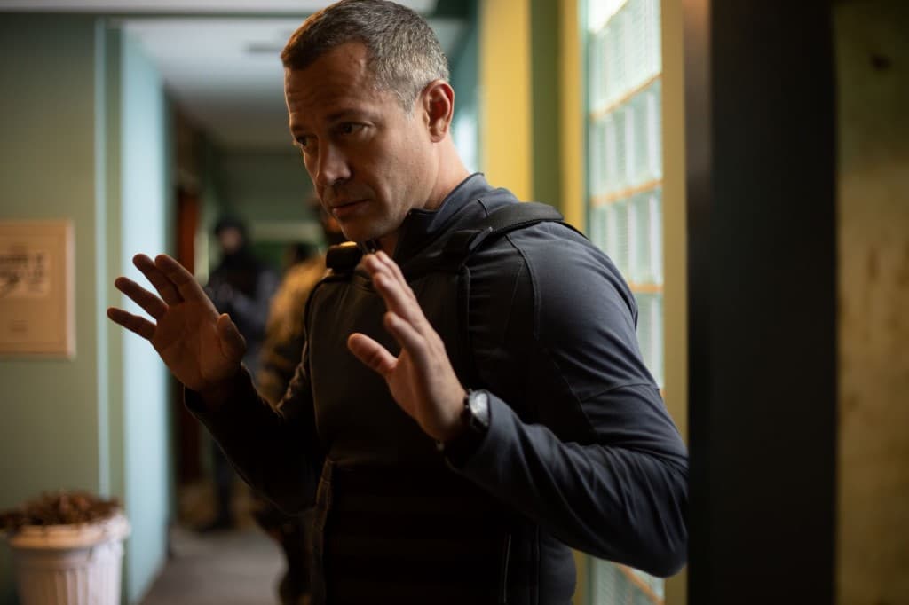 COSMOTE TV NEGOTIATOR