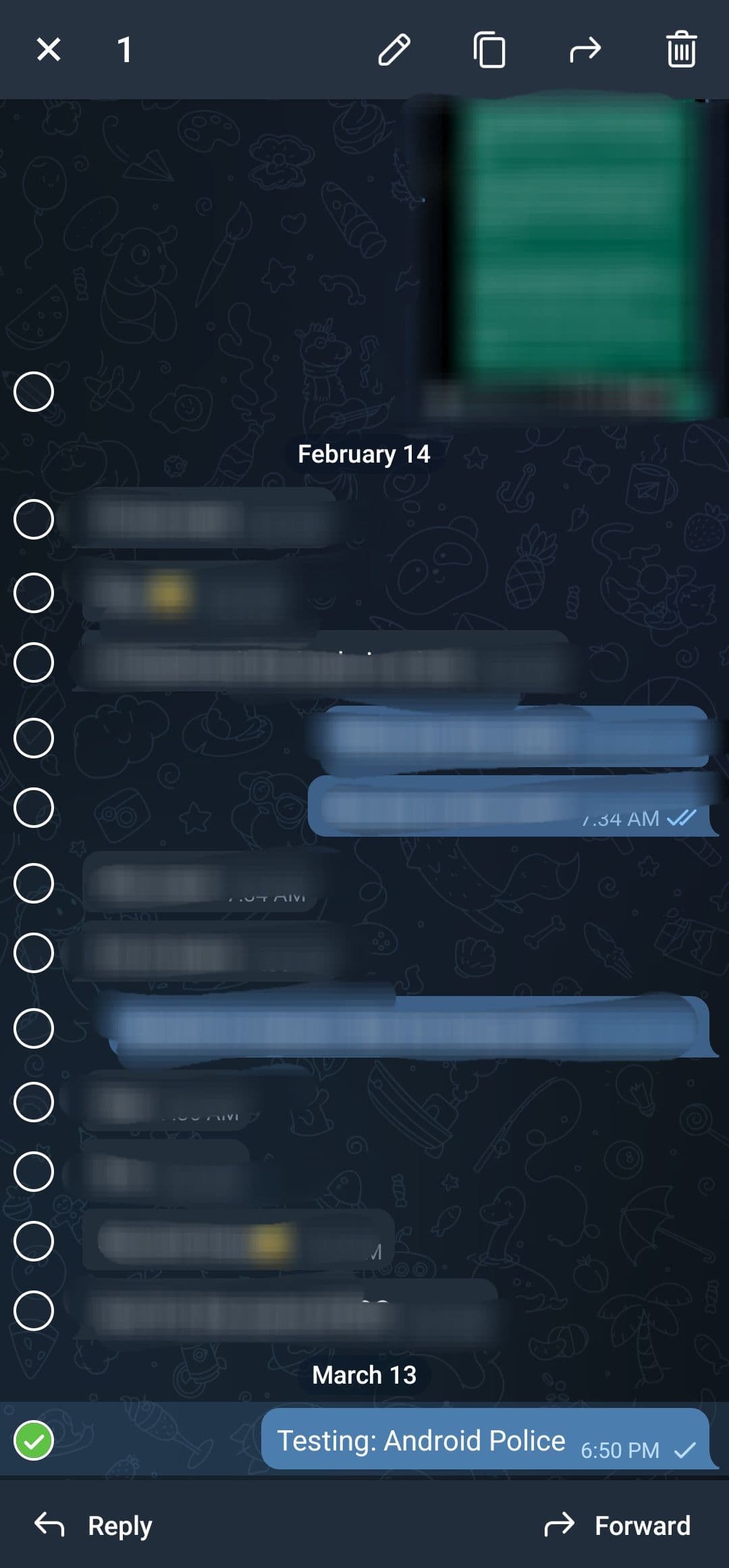 Πατήστε παρατεταμένα ένα μήνυμα για να αποκαλύψετε τις επιλογές.