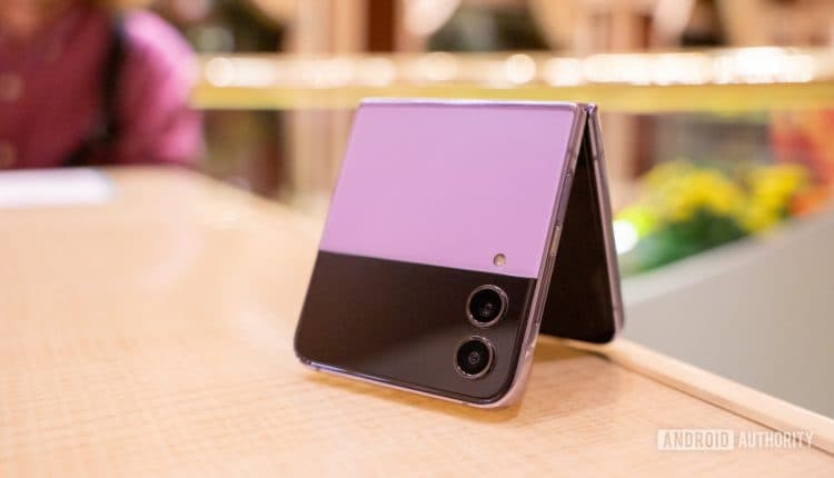 Samsung Galaxy Z Flip 4 15