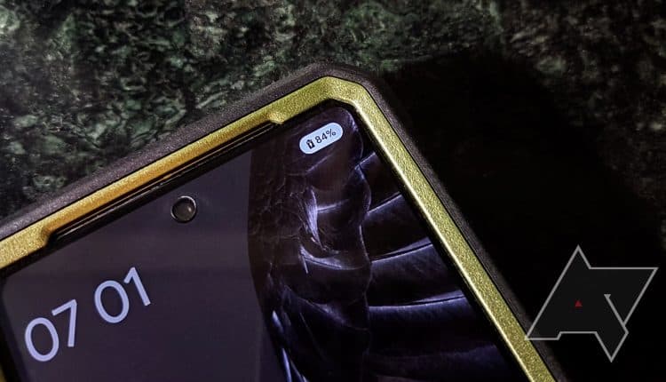 android-14-beta-3-charging-chip