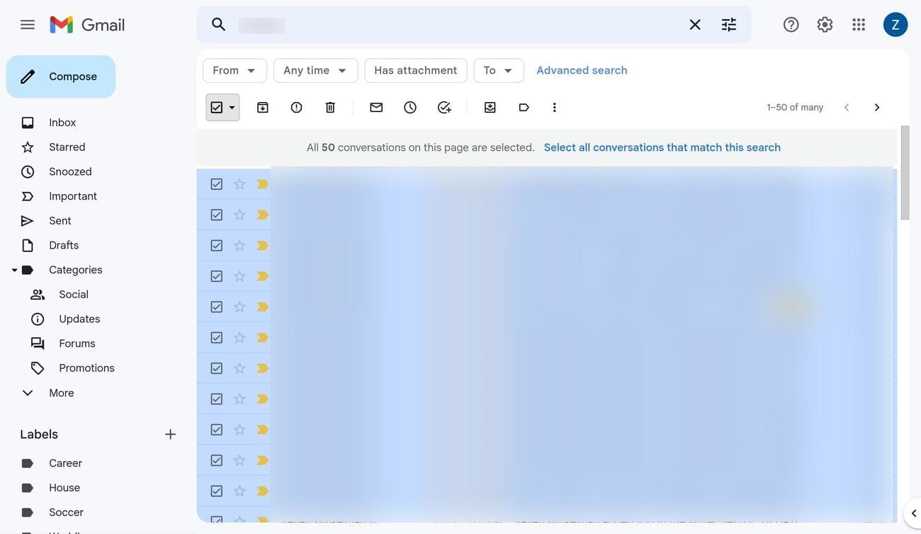 Επιλογή όλων των email στην πρώτη σελίδα των αποτελεσμάτων μετά την αναζήτηση ενός email στο Gmail στον ιστό.