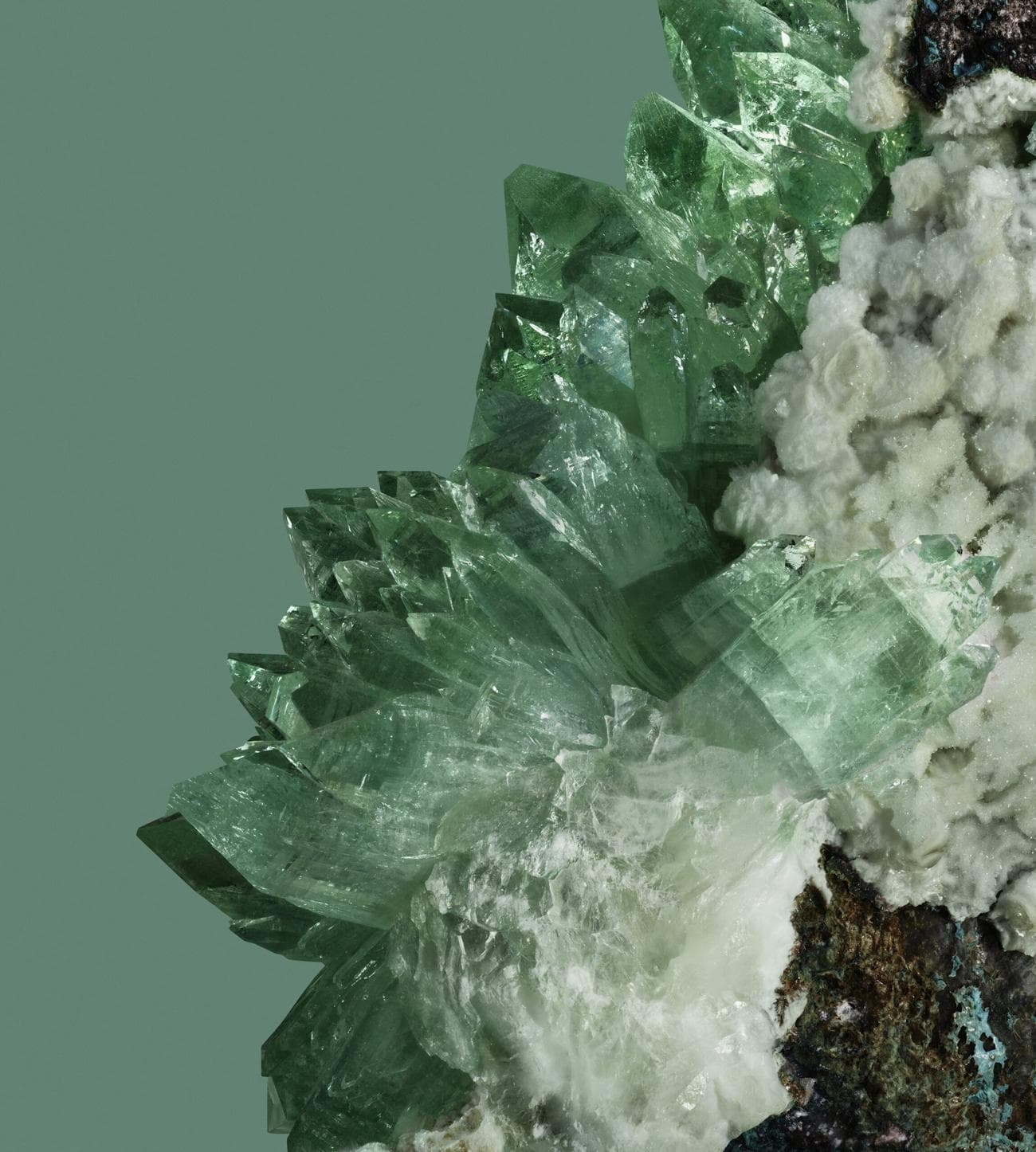 google pixel 8 pro wallpaper jade dark