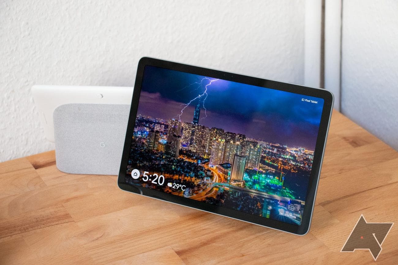 google-pixel-tablet-google-nest-hub-1st-gen-9