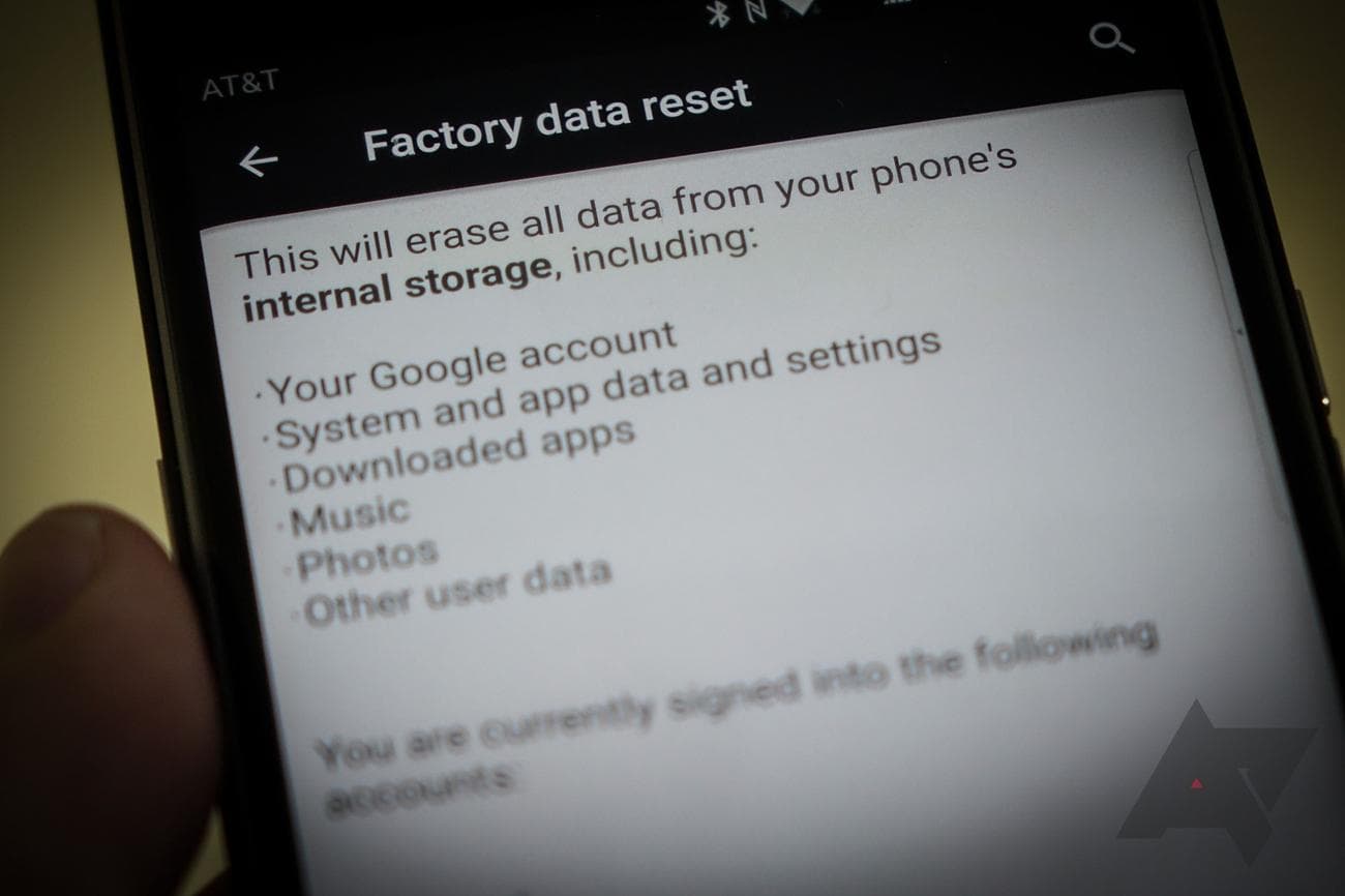 Η οθόνη επαναφοράς εργοστασιακών ρυθμίσεων σε κινητό τηλέφωνο