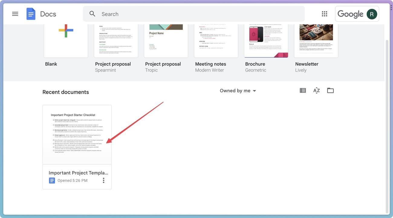 Στιγμιότυπο οθόνης αρχικής σελίδας Εγγράφων Google που δείχνει ένα πρότυπο
