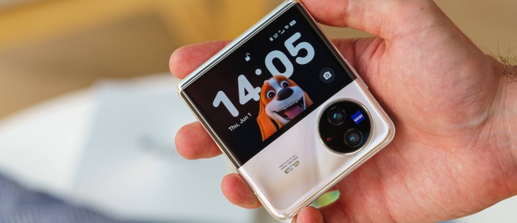 Ανασκόπηση vivo X Flip - δοκιμές GSMArena.com
