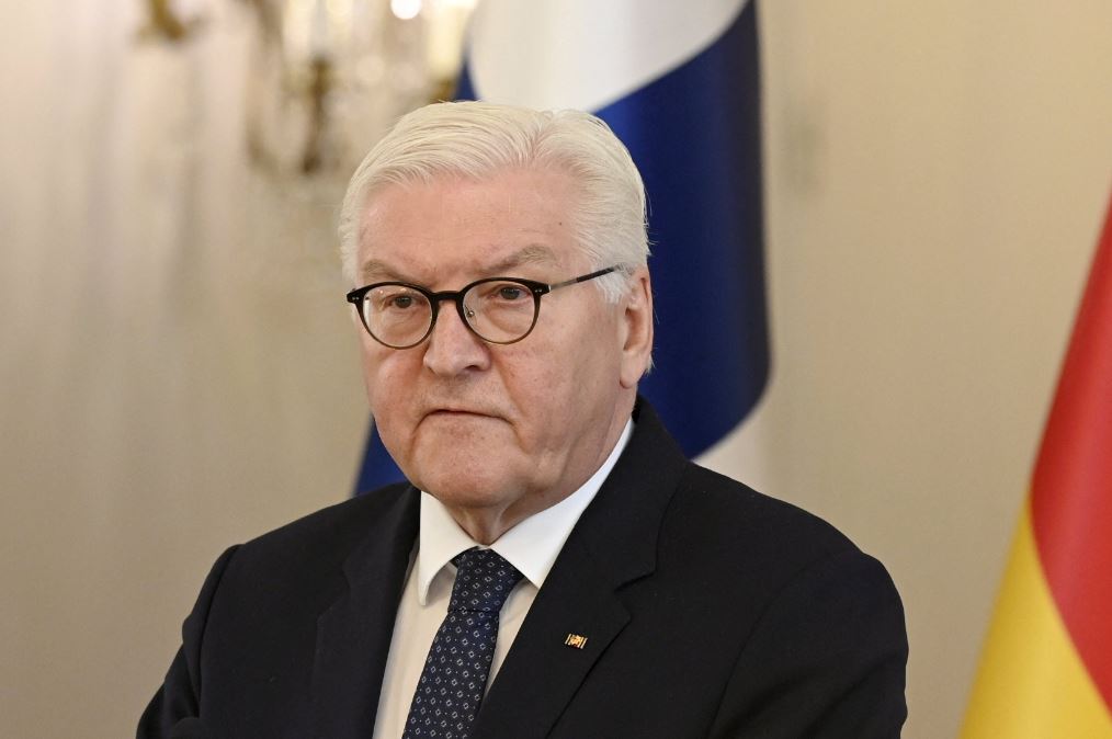 Γερμανία: «Καμπανάκι» Σταϊνμάγερ για την τεχνητή νοημοσύνη και τον κίνδυνο για τις δημοκρατίες - Οικονομικός Ταχυδρόμος