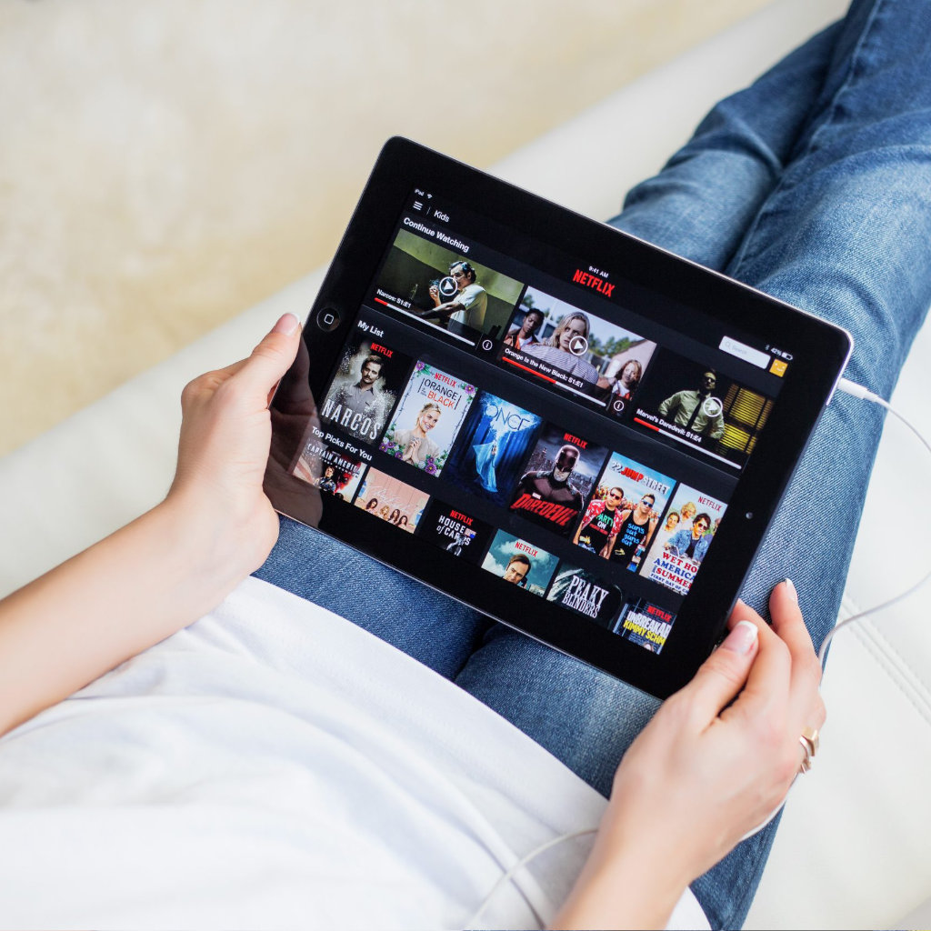 ΗΠΑ: Αύξηση συνδρομών στο Netflix μετά την έναρξη καταστολή της κοινής χρήσης κωδικών!