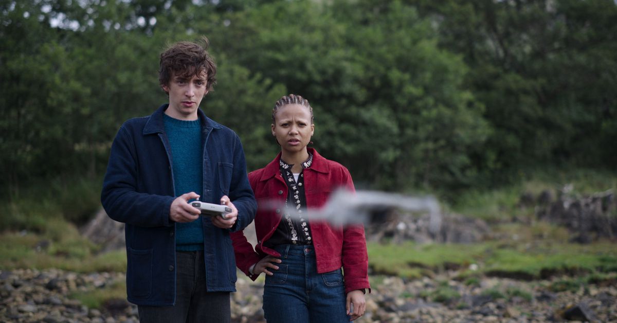 Κριτική Black Mirror σεζόν 6: "Loch Henry"
