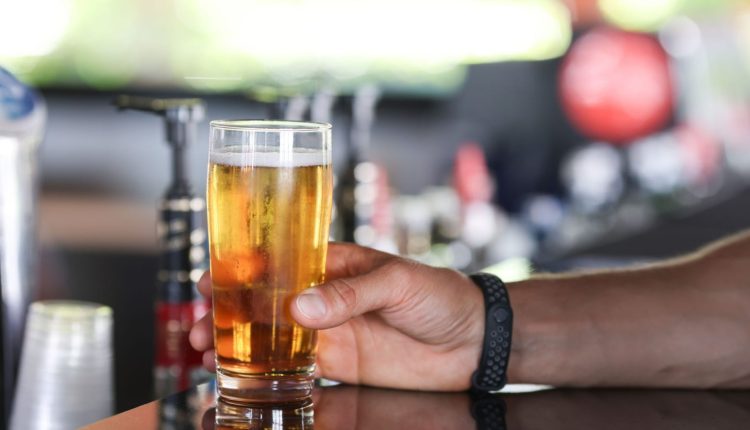  Μπορείτε να μειώσετε την ανοχή σας στο αλκοόλ;  – LifeSavvy

