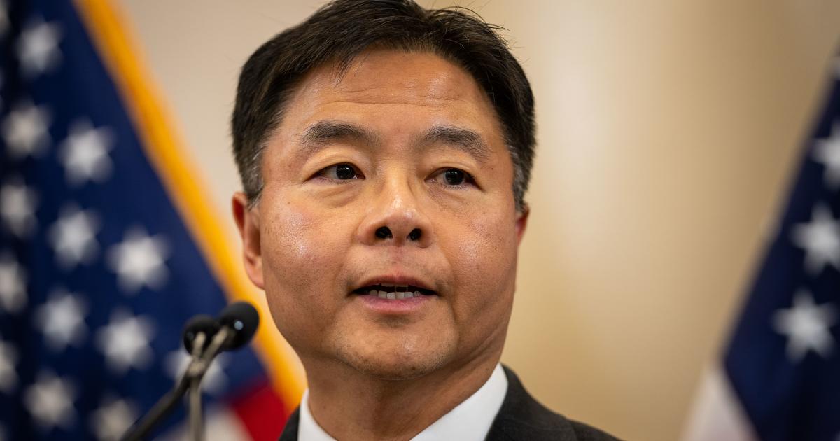 Οι νομοθέτες αναζητούν «επιτροπή μπλε κορδέλας» για να μελετήσουν τις επιπτώσεις των εργαλείων τεχνητής νοημοσύνης
