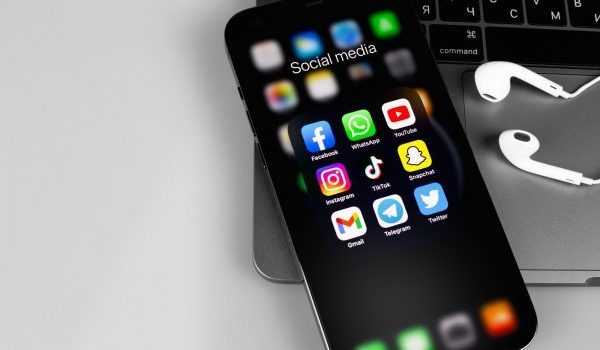 Προβλήματα σε Instagram, Facebook και Messenger