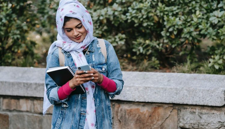 lifestyle phone hero