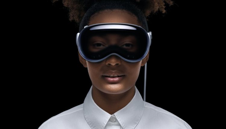 Το Apple Vision Pro με τιμή από 3499 $, θα κυκλοφορήσει στις αρχές του 2024 στις ΗΠΑ

