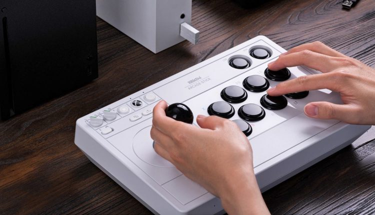 Το πρώτο Wireless Arcade Stick του Xbox φτάνει ακριβώς στην ώρα του Street Fighter 6
