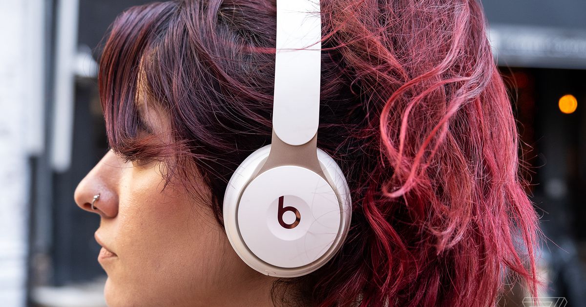 Το φύλλο προδιαγραφών του Beats Studio Pro φαίνεται να διαρρέει πλήρως
