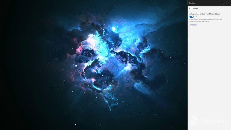 Στιγμιότυπο οθόνης που δείχνει το Windows Copilot σε δράση