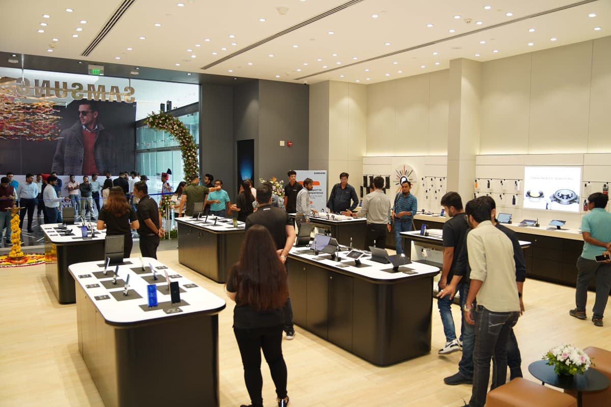 Η Samsung ανοίγει το πρώτο της κατάστημα Premium Experience στο Αχμενταμπάντ του Γκουτζαράτ