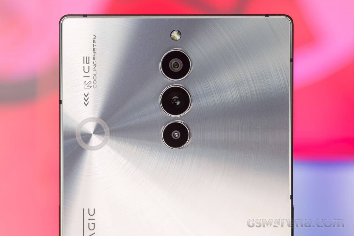 Το ZTE nubia Red Magic 8S Pro είναι για έλεγχο